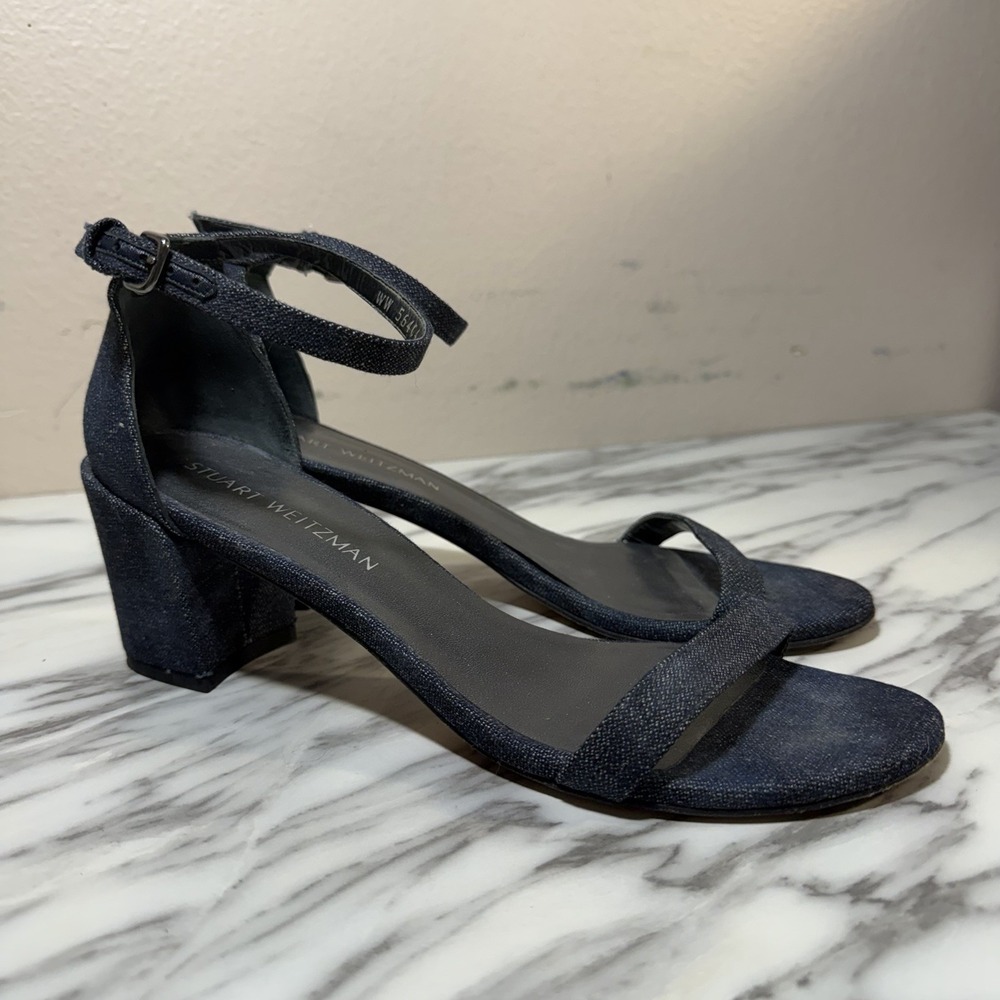 STUART WEITZMAN Chambray Nearlynude Round Toe Block Heel Formal Sandals Heels 9
